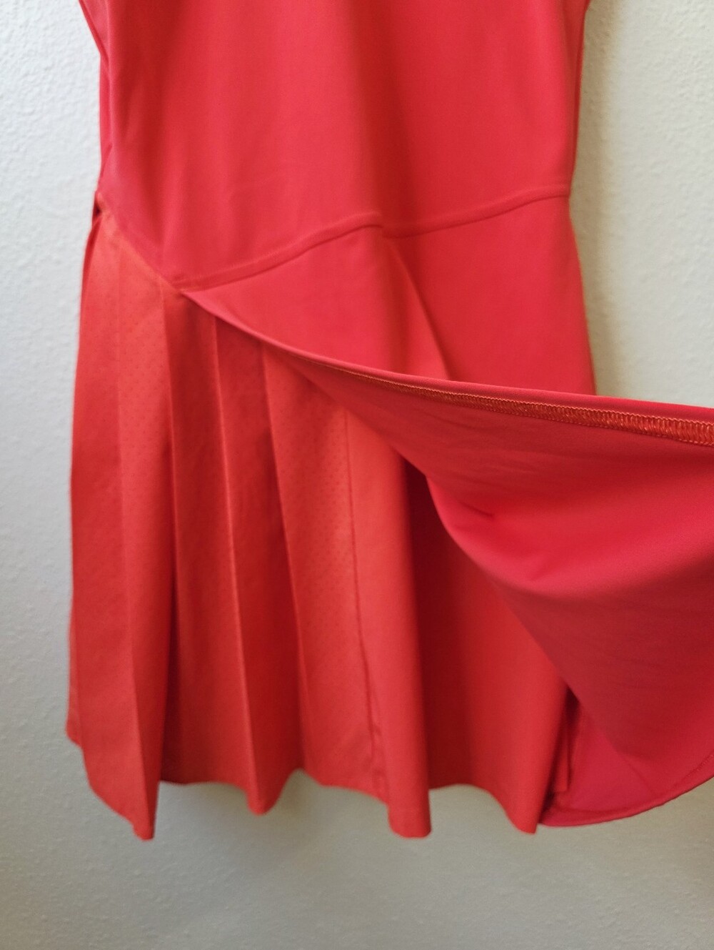 Lululemon Nulux Asymmetrical Tennis Dress (6). MRSN $138 - Picture 8 of 16